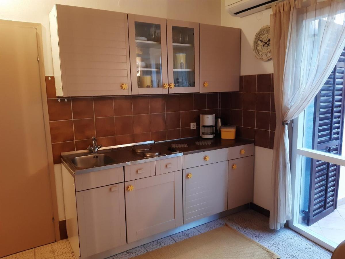Apartment Tonci Rab Town Dış mekan fotoğraf
